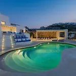 Villa Kiya - Beachfront Villa With Mykonos Town And Sunset Views