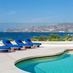 Villa Kiya - Beachfront Villa With Mykonos Town And Sunset Views *