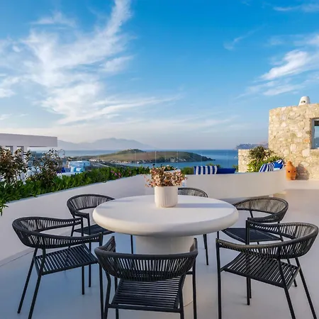 Kiya - Beachfront With And Sunset Views Villa