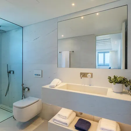 Vila Kiya - Beachfront With And Sunset Views