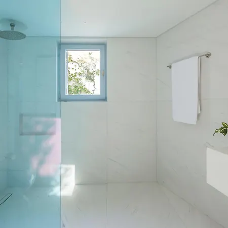 Kiya - Beachfront With And Sunset Views Vila *