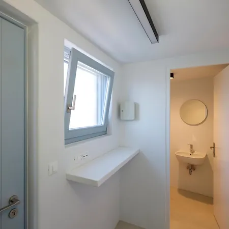 Kiya - Beachfront With And Sunset Views